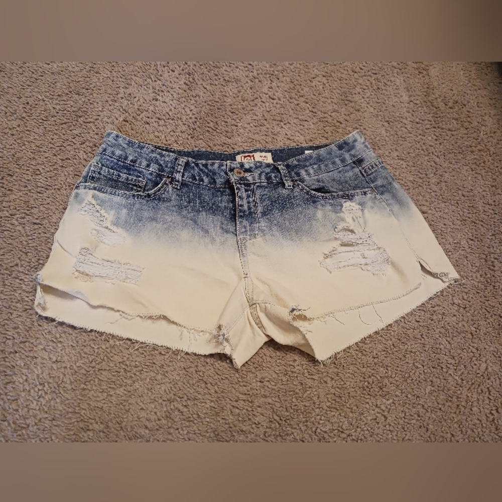 Cute shorts!!!